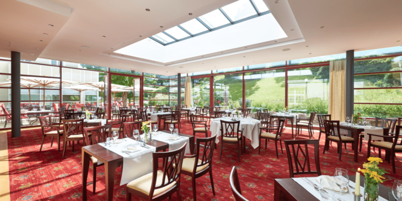 Verköstigen lassen im Hotel Therme Teinach