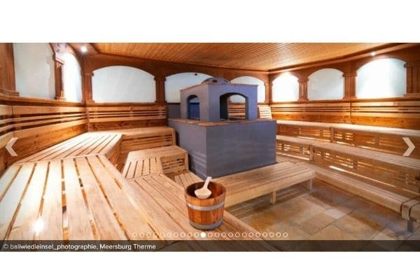 Die Saunalandschaft in der Meersburg Therme genießen