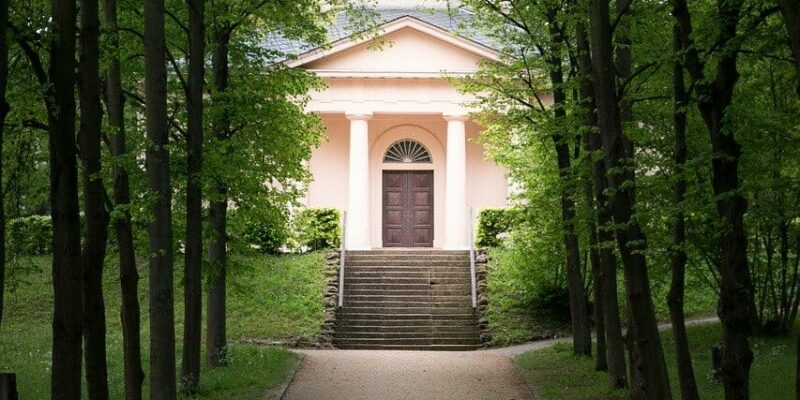 Historischer Friedhof