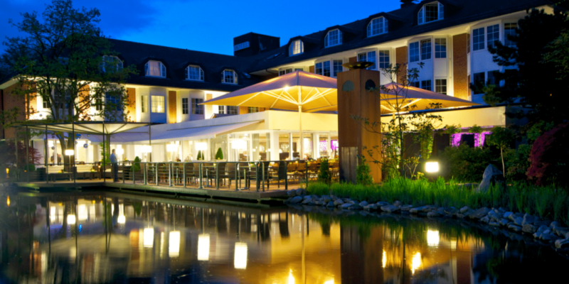 Sich im Wellings Parkhotel verköstigen