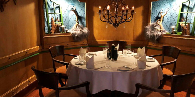 Sich lecker in den Restaurants verköstigen lassen